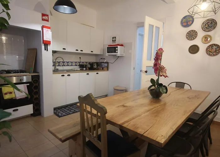 Gæstehus Antique M1 R1 - Amazing Double With Shared Bathroom In Marques Pombal